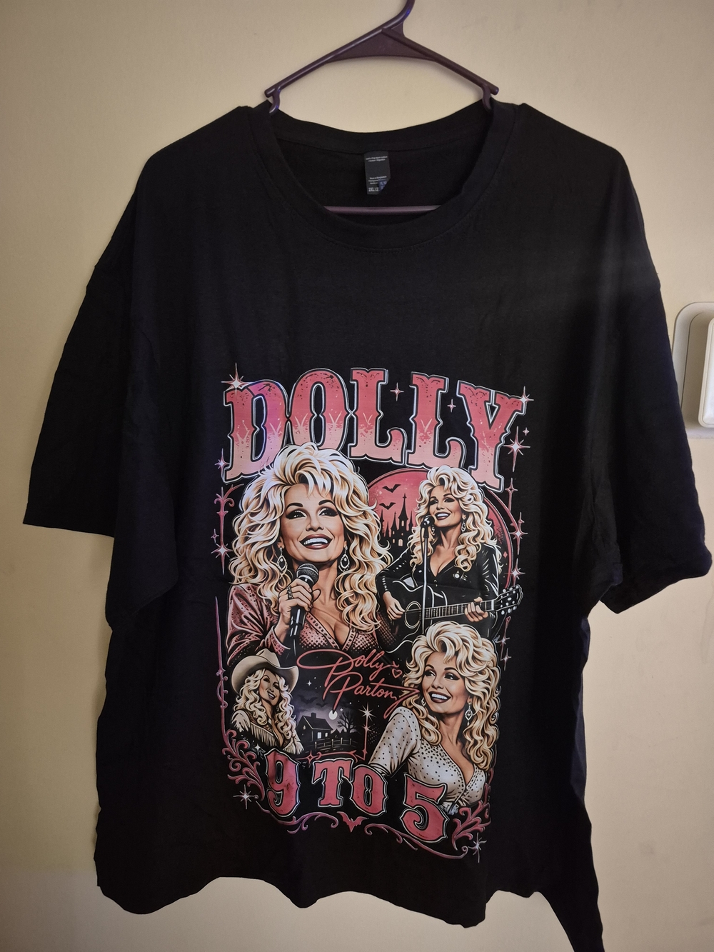 Dolly Parton 9 To 5 Graphic Tee 2XL